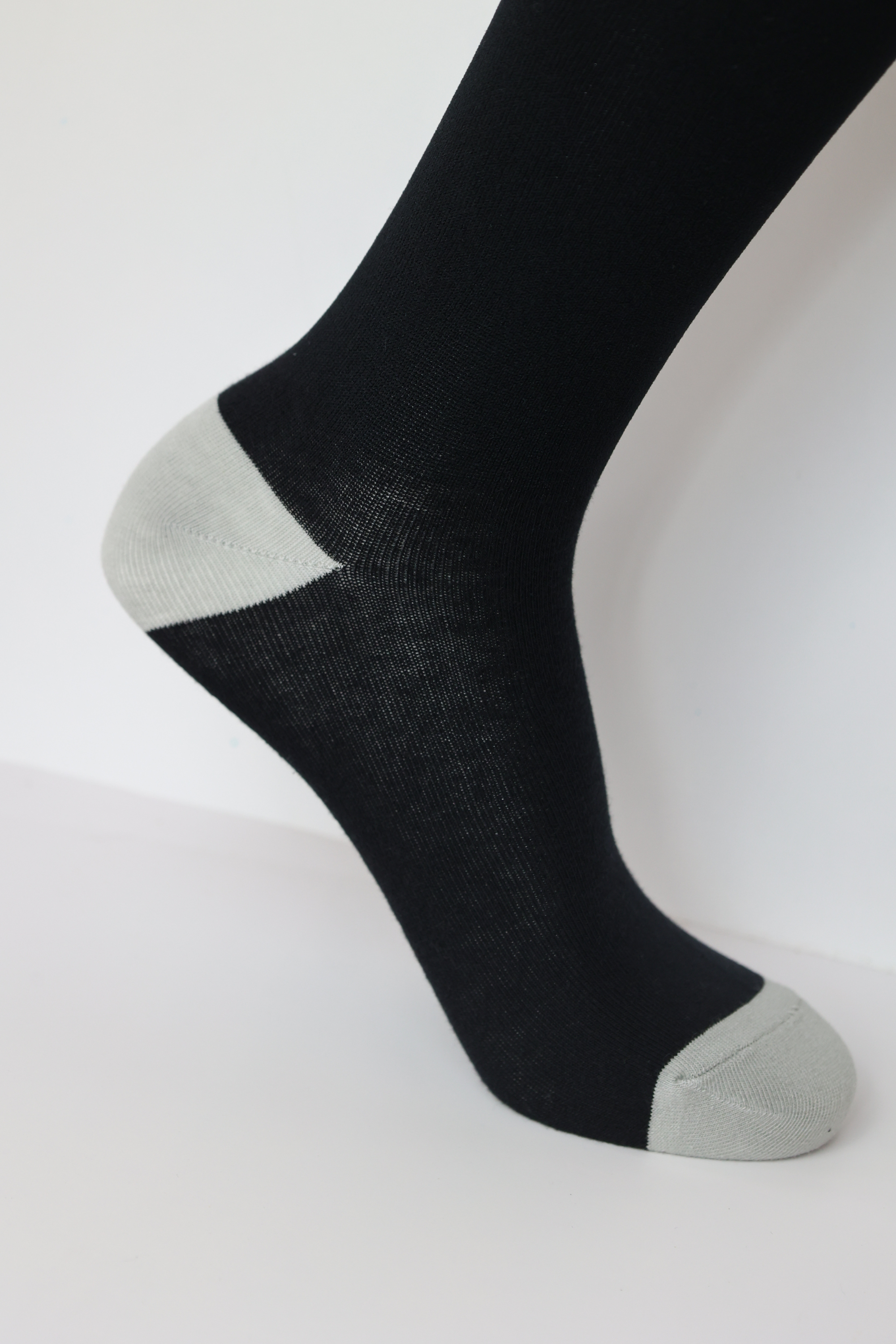 Equeene Performance Riding Socks - Black