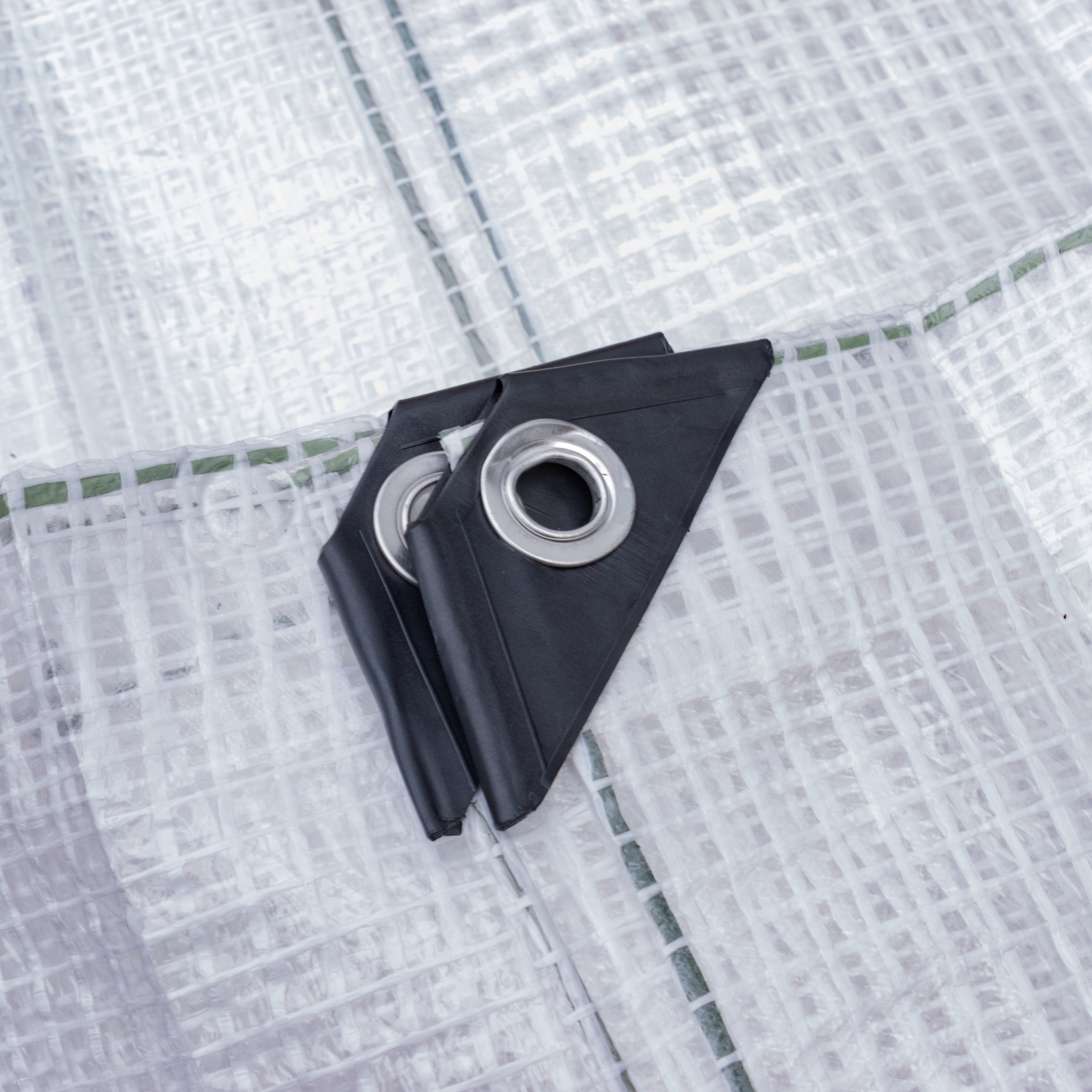 Clear XL-Grade Tarpaulin with 10m of 6mm Bungee Rope and 10 x Screw Type Tarp Clips