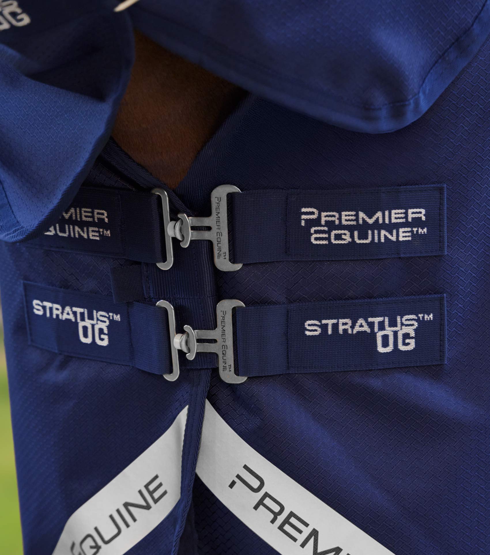 Premier Equine Stratus 600D Series 0g Turnout Rug with Classic Neck Cover