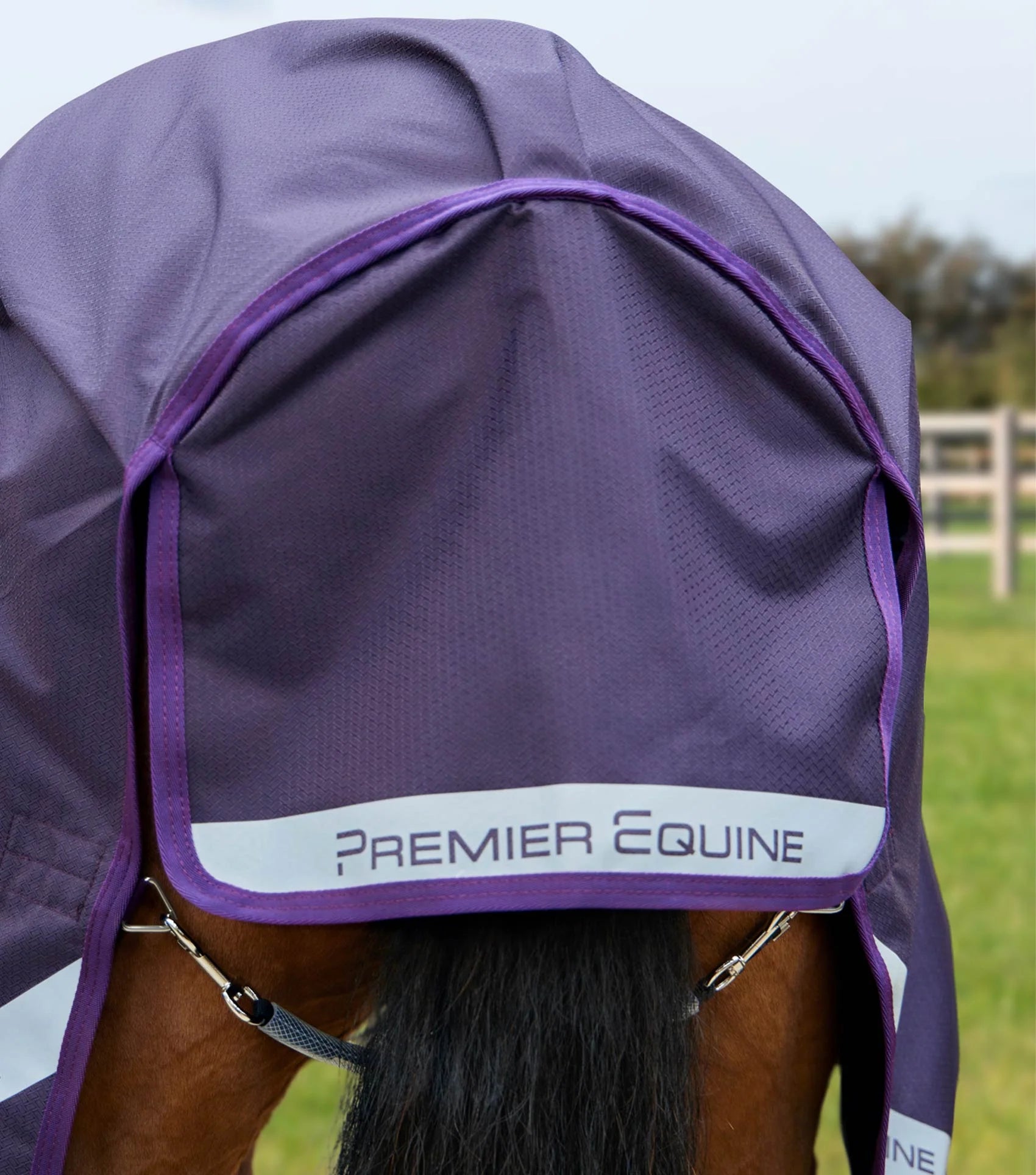 Premier Equine Stratus 600D Series 0g Turnout Rug with Classic Neck Cover