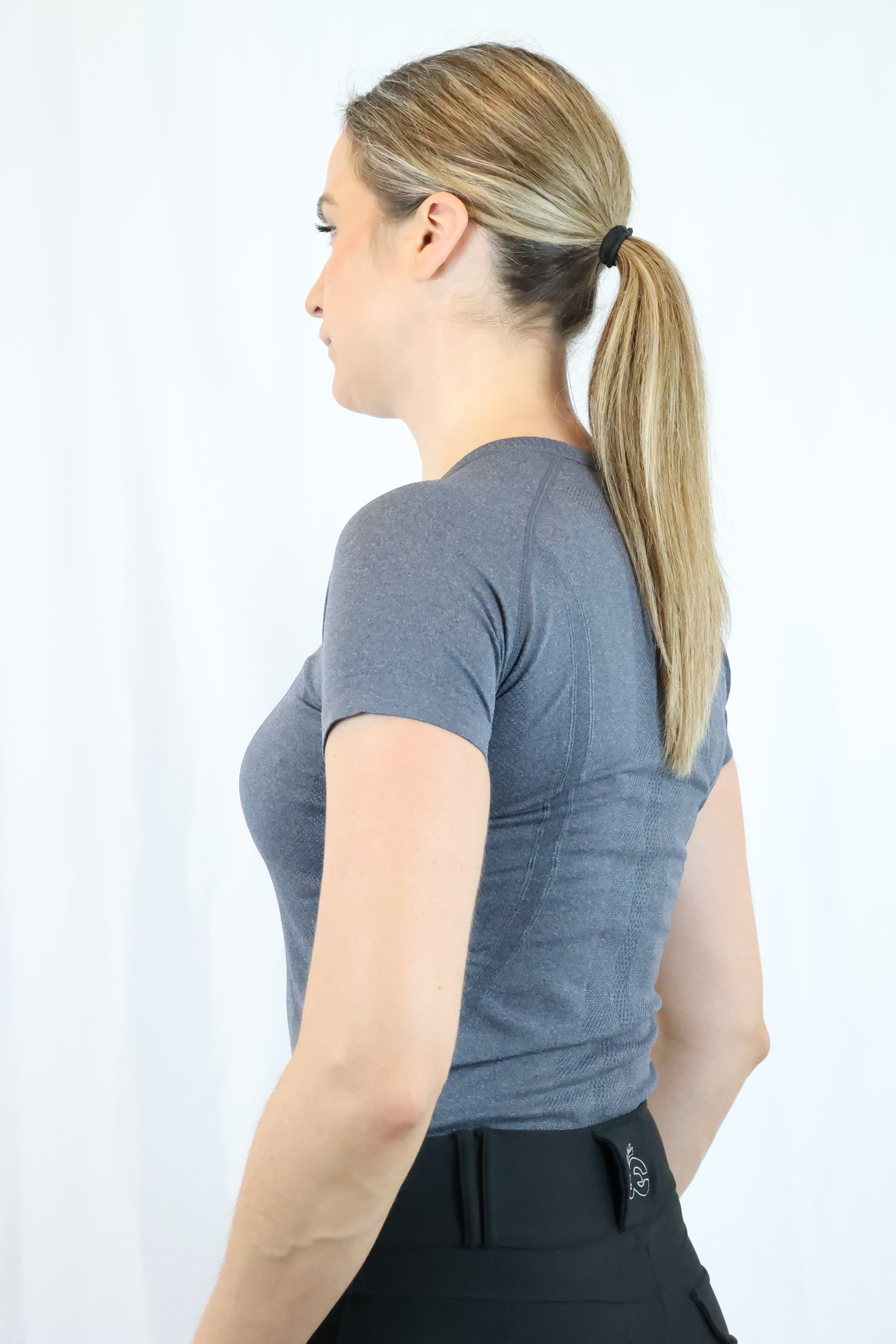 Equeene Dory Seamless Training Top - Charcoal