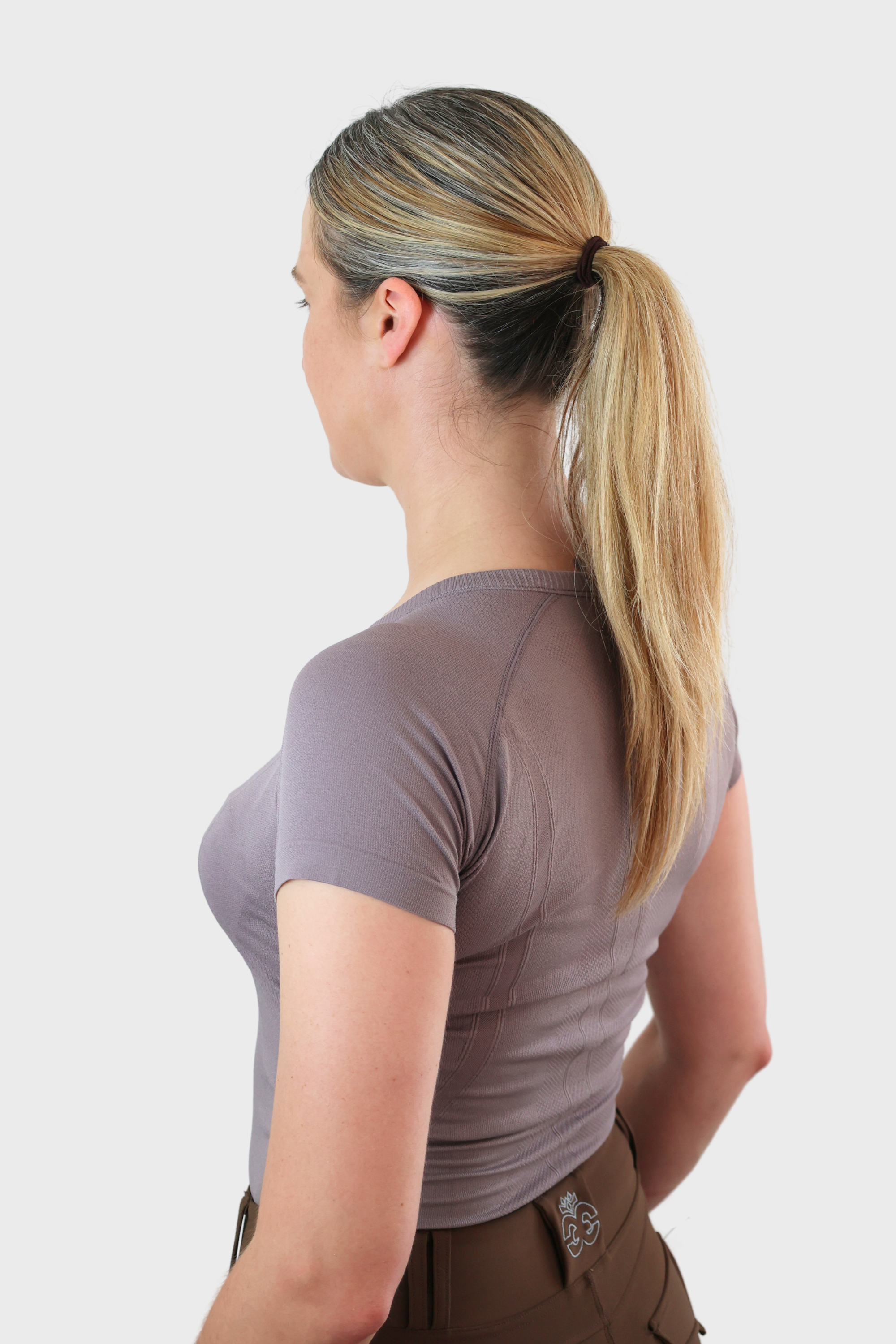 Equeene Dory Seamless Training Top - Truffle