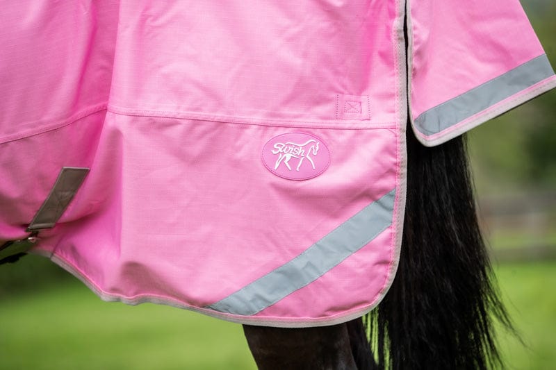 50g Detachable Neck Turnout Rug - Baby Pink